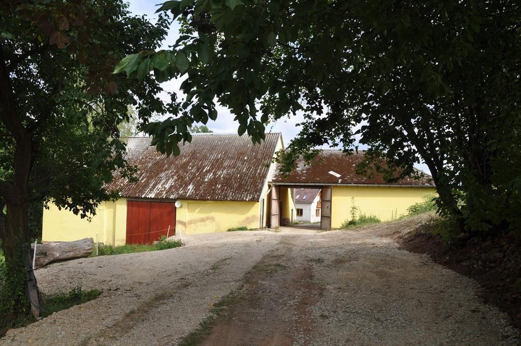 Kypruv Mlyn Knínice Exterior foto